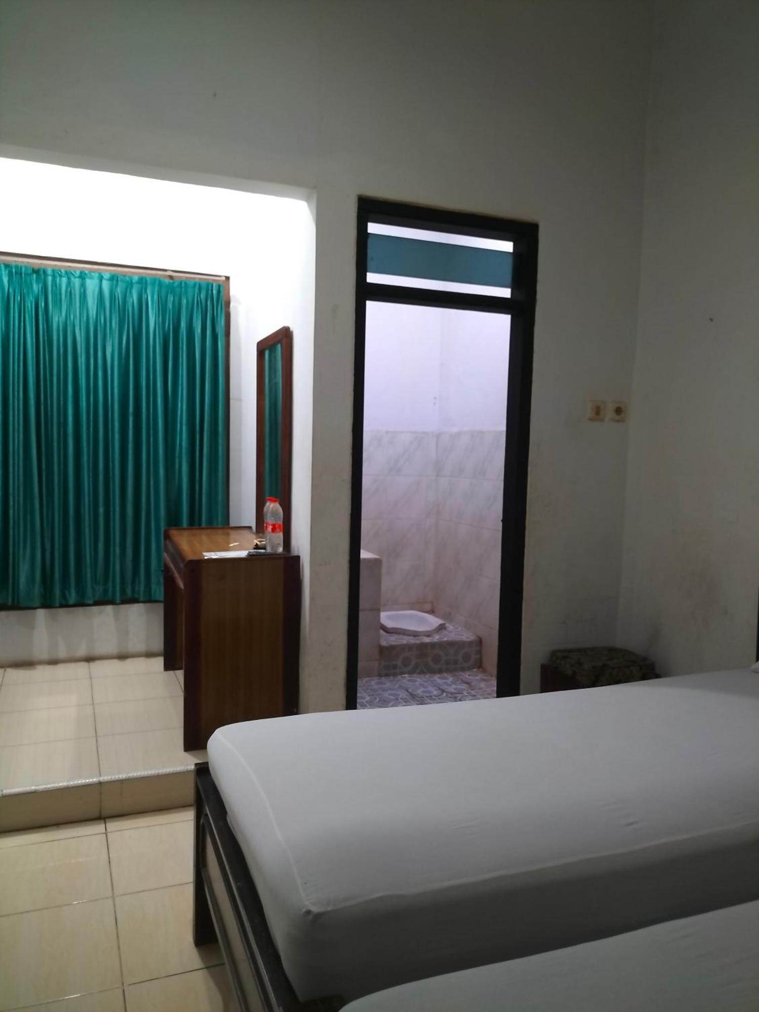 Hotel Kudus Permata Procot Bagian luar foto