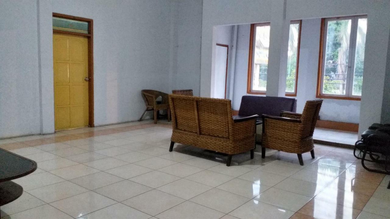 Hotel Kudus Permata Procot Bagian luar foto